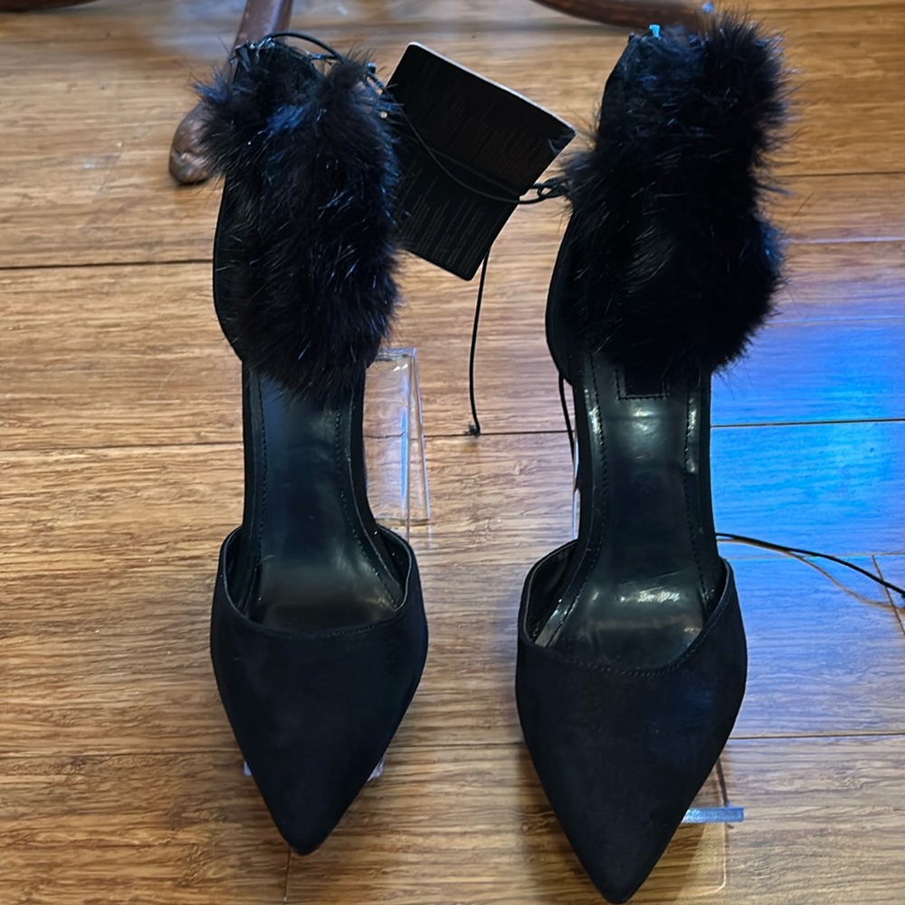 Forever 21 Faux Fur Stiletto Court Heels